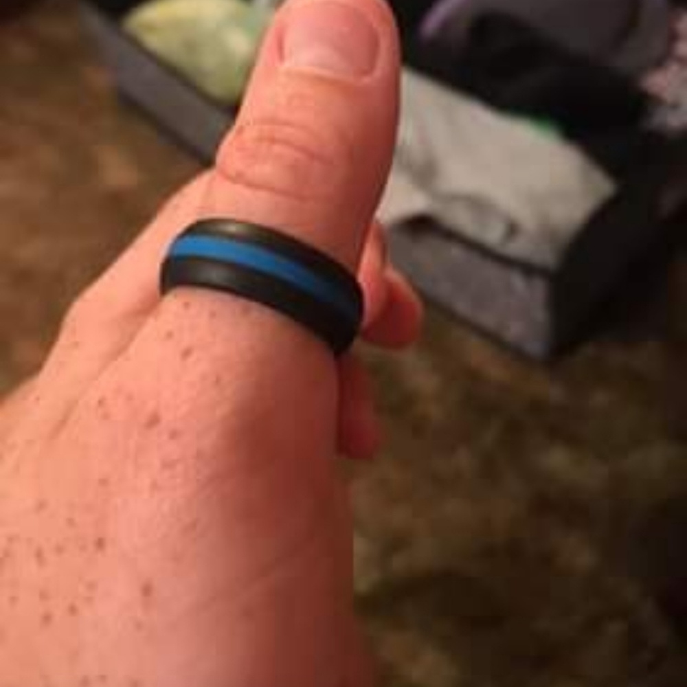 Men's silicone ring